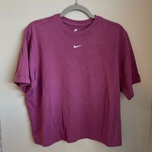 Nike Short Sleeve Tee